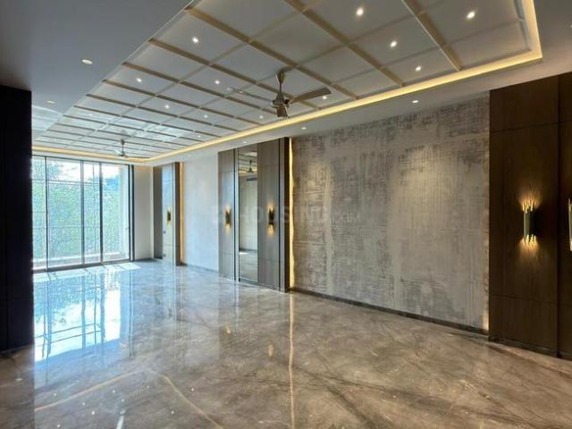 4 BHK Independent Builder Floor in Green Park for rent New Delhi. The reference number is 20419544