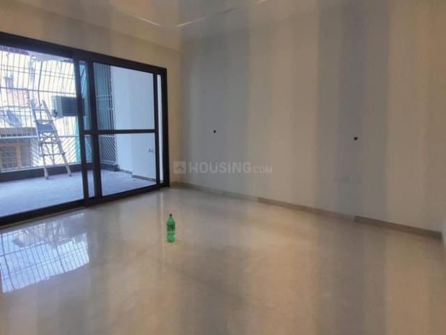 4 BHK Independent Builder Floor in Green Park for resale New Delhi. The reference number is 19575038