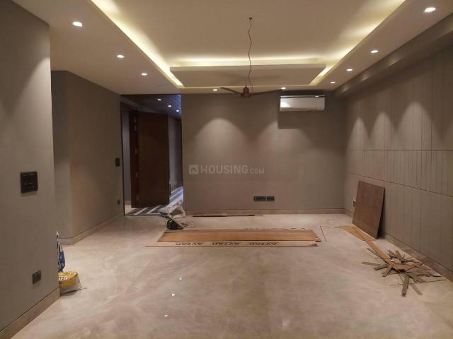 4 BHK Independent Builder Floor in Hauz Khas for resale New Delhi. The reference number is 13354015