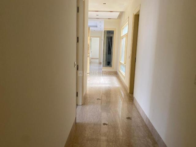 4 BHK Independent Builder Floor in Hauz Khas for resale New Delhi. The reference number is 19960765