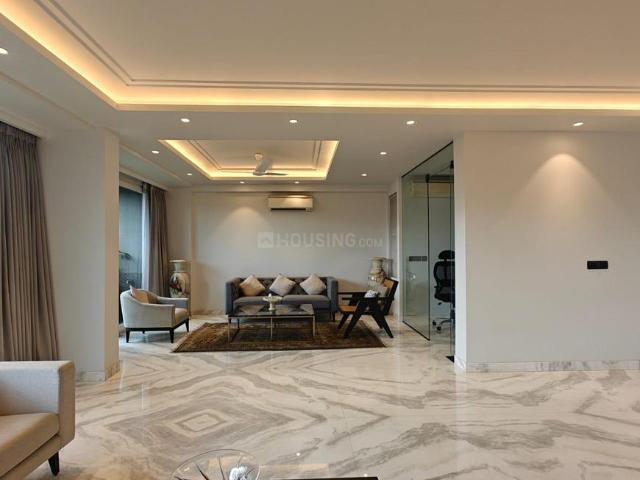 4 BHK Independent Builder Floor in Hauz Khas for resale New Delhi. The reference number is 20006332
