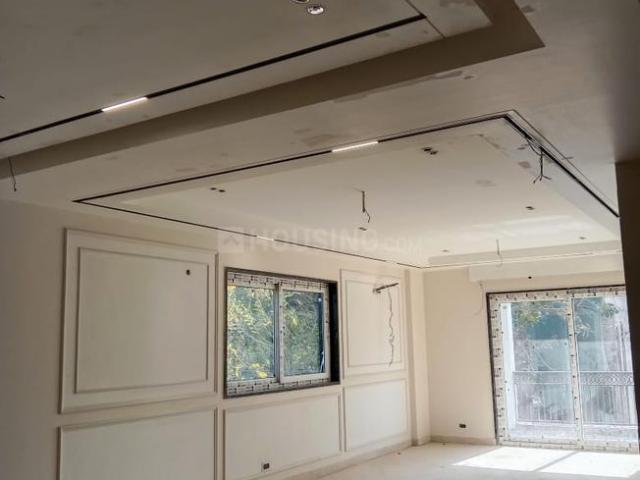4 BHK Independent Builder Floor in Hauz Khas for resale New Delhi. The reference number is 20766727