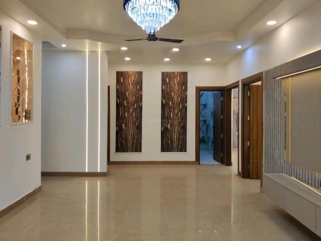 4 BHK Independent Builder Floor in Indirapuram for resale Ghaziabad. The reference number is 17799909