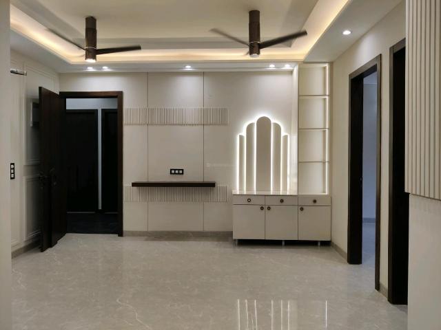 4 BHK Independent Builder Floor in Indirapuram for resale Ghaziabad. The reference number is 17810416