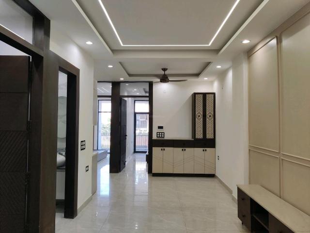 4 BHK Independent Builder Floor in Indirapuram for resale Ghaziabad. The reference number is 17887440