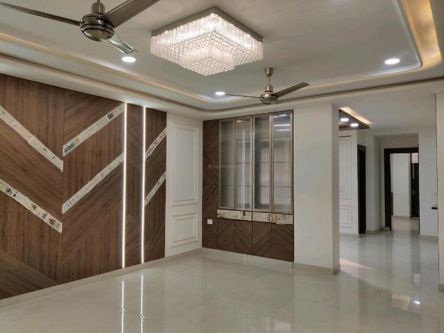 4 BHK Independent Builder Floor in Indirapuram for resale Ghaziabad. The reference number is 11868256