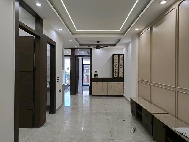 4 BHK Independent Builder Floor in Indirapuram for resale Ghaziabad. The reference number is 20754138