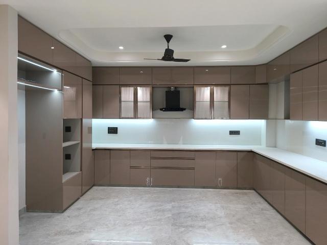 4 BHK Independent Builder Floor in Indirapuram for resale Ghaziabad. The reference number is 20950338