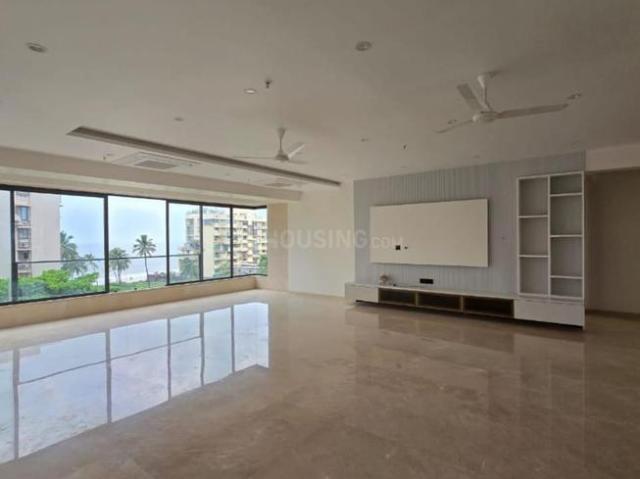 4 BHK Independent Builder Floor in Juhu for rent Mumbai. The reference number is 17404255