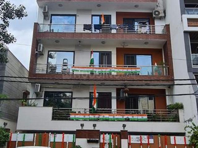 4 BHK Independent Builder Floor in Janakpuri for rent New Delhi. The reference number is 20581151