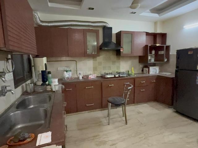 4 BHK Independent Builder Floor in Janakpuri for resale New Delhi. The reference number is 20645968
