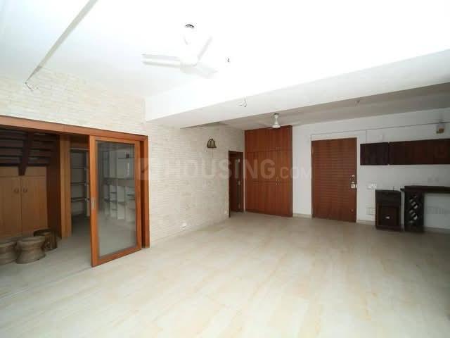 4 BHK Independent Builder Floor in Jodhpur Park for resale Kolkata. The reference number is 17101926