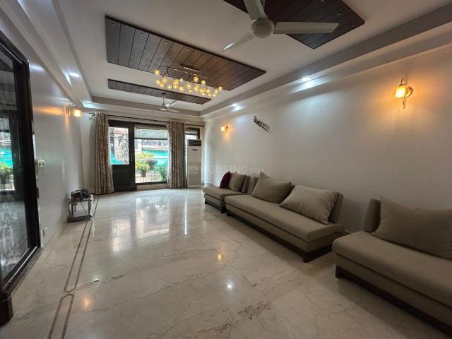 4 BHK Independent Builder Floor in Kailash Colony for resale New Delhi. The reference number is 20340191