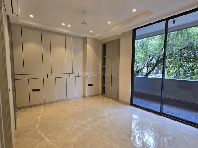 4 BHK Independent Builder Floor in Kalkaji for resale New Delhi. The reference number is 20347886