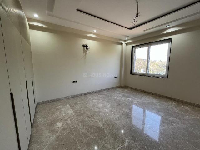 4 BHK Independent Builder Floor in Kirti Nagar for resale New Delhi. The reference number is 20331236