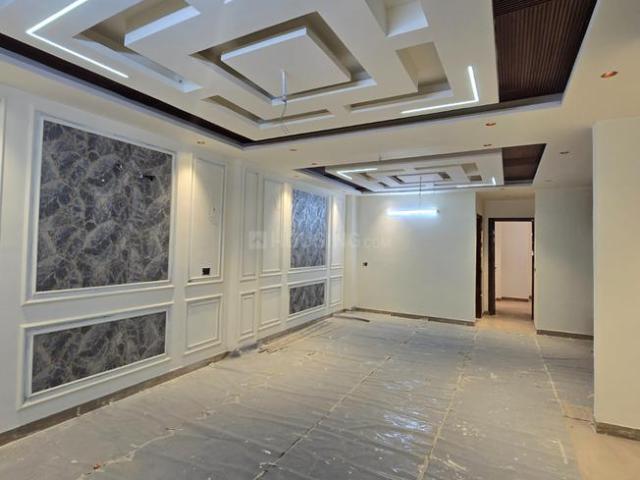 4 BHK Independent Builder Floor in Laxmi Nagar for resale New Delhi. The reference number is 17452170