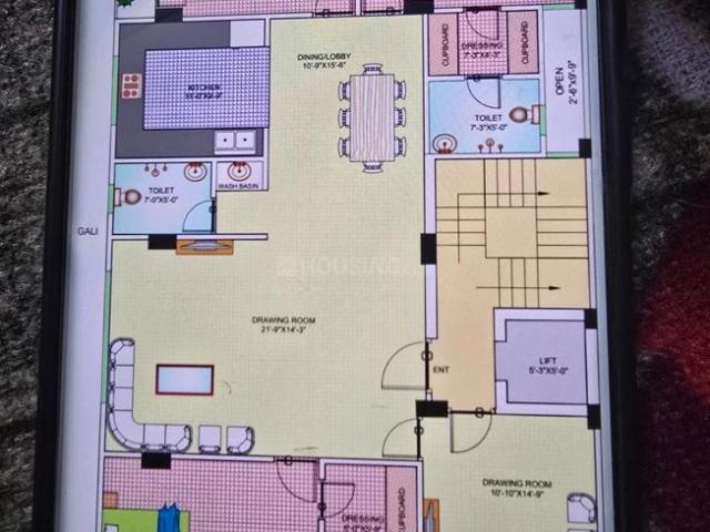 4 BHK Independent Builder Floor in Laxmi Nagar for resale New Delhi. The reference number is 20714885