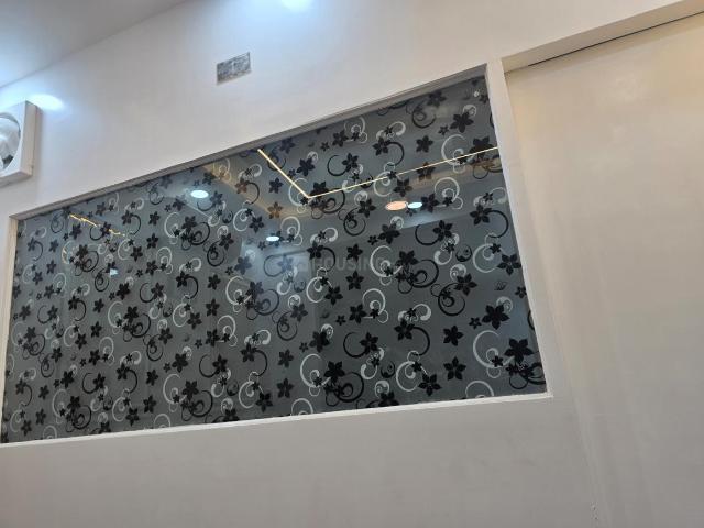 4 BHK Independent Builder Floor in Laxmi Nagar for resale New Delhi. The reference number is 20714885