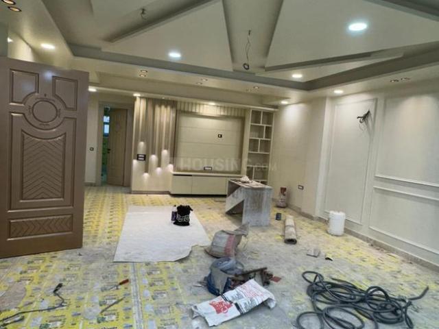 4 BHK Independent Builder Floor in Laxmi Nagar for resale New Delhi. The reference number is 20730706