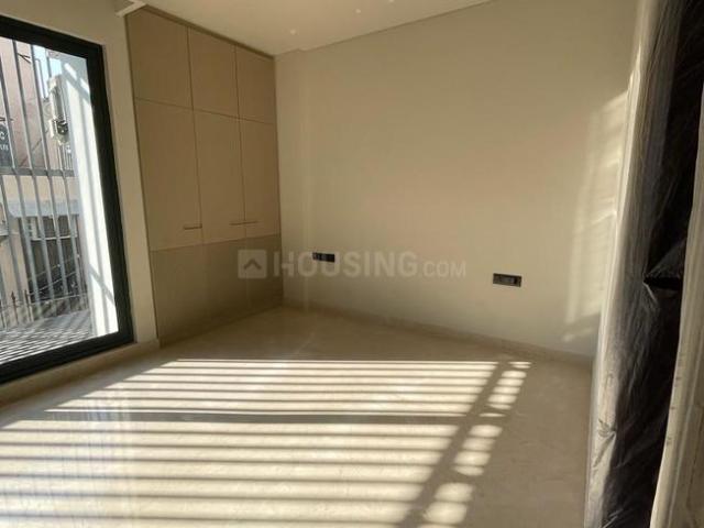 4 BHK Independent Builder Floor in Punjabi Bagh for rent New Delhi. The reference number is 18804561
