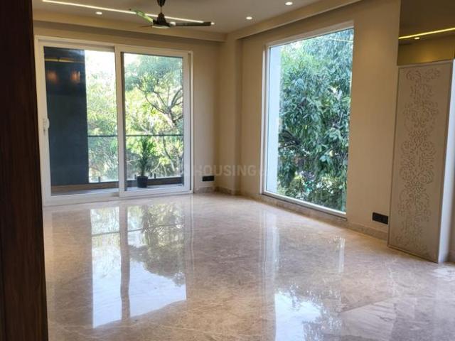 4 BHK Independent Builder Floor in Punjabi Bagh for resale New Delhi. The reference number is 11639805