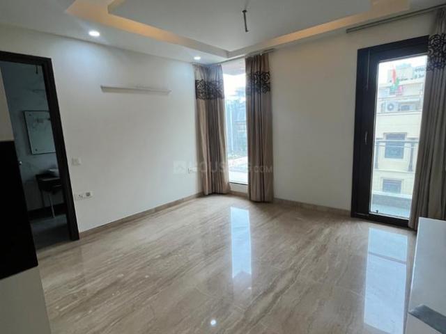 4 BHK Independent Builder Floor in Punjabi Bagh for resale West Delhi. The reference number is 17336906