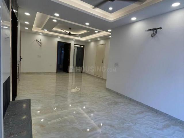 3 BHK Independent Builder Floor in Punjabi Bagh for resale West Delhi. The reference number is 18897269