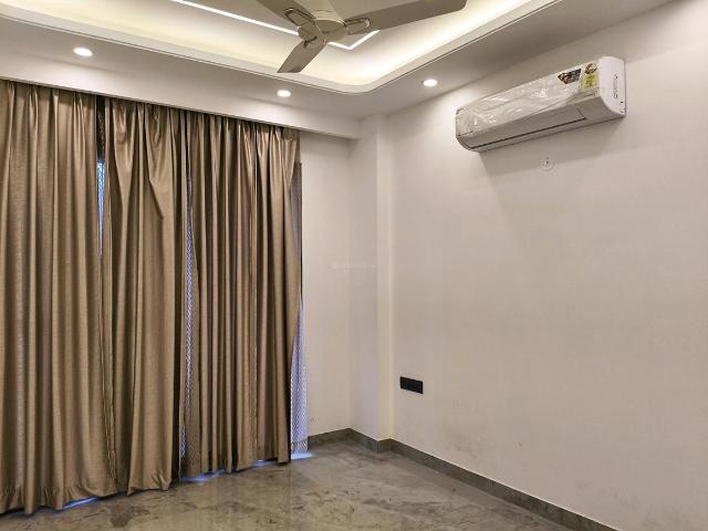 4 BHK Independent Builder Floor in Palam Vihar for rent Gurgaon. The reference number is 19731369