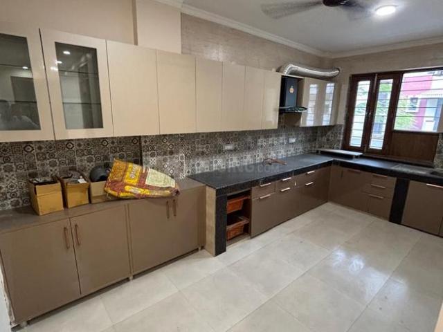 4 BHK Independent Builder Floor in Palam Vihar for rent Gurgaon. The reference number is 19924762