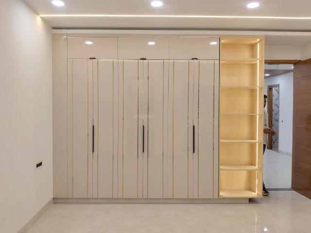 4 BHK Independent Builder Floor in Palam Vihar for resale Gurgaon. The reference number is 18103450