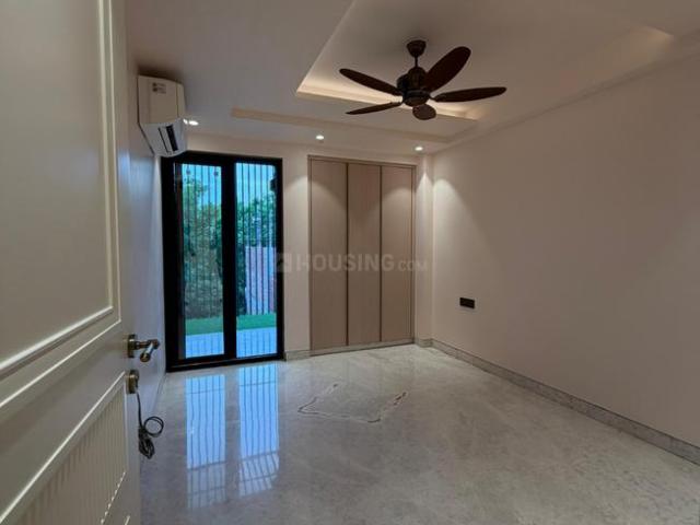 4 BHK Independent Builder Floor in Palam Vihar for resale Gurgaon. The reference number is 19860282