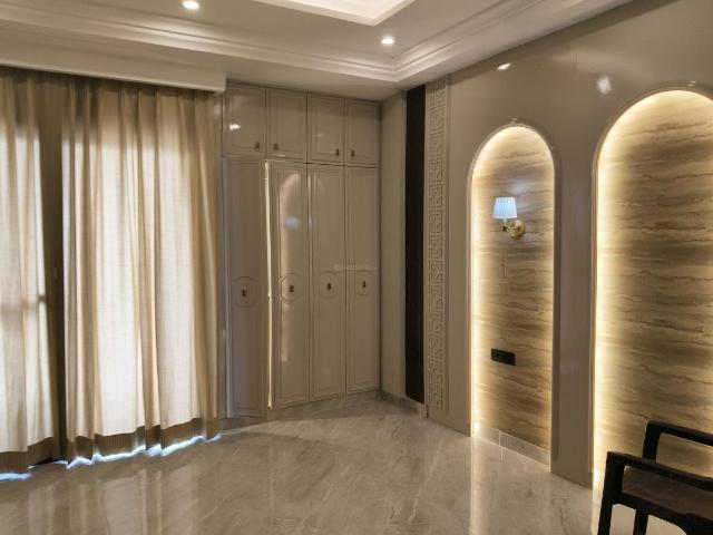 4 BHK Independent Builder Floor in Palam Vihar for resale Gurgaon. The reference number is 20351949