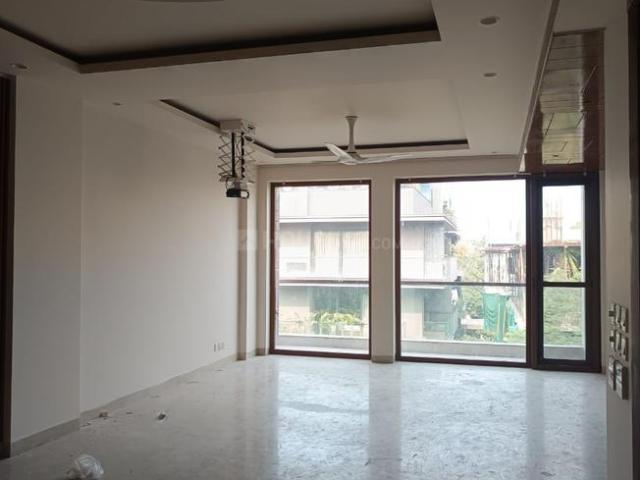 4 BHK Independent Builder Floor in Panchsheel Park for rent New Delhi. The reference number is 18926178