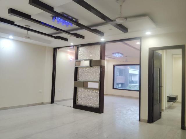 4 BHK Independent Builder Floor in Paschim Vihar for rent New Delhi. The reference number is 20355532