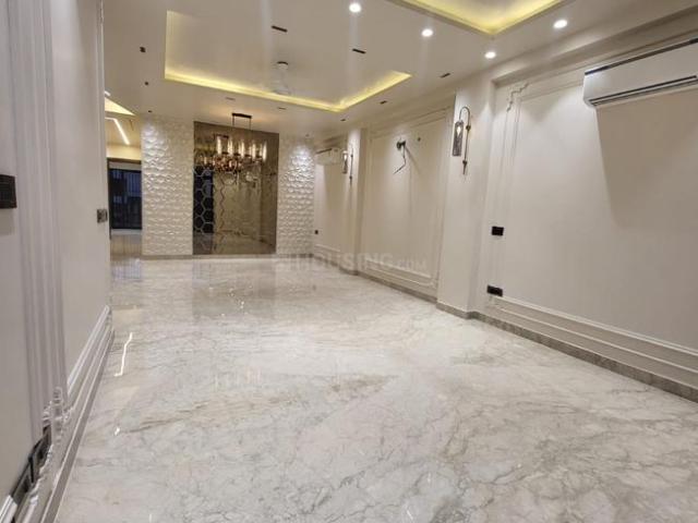 4 BHK Independent Builder Floor in Paschim Vihar for resale New Delhi. The reference number is 12361134