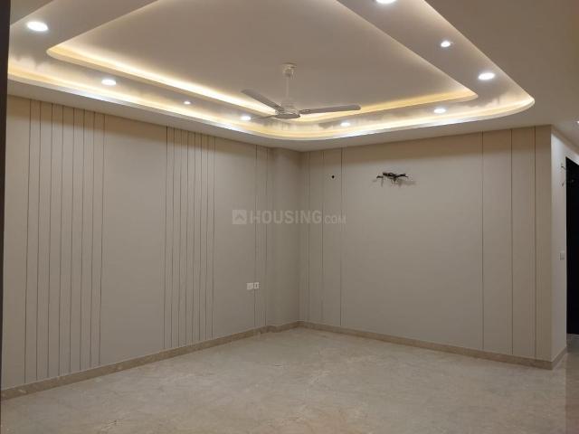 4 BHK Independent Builder Floor in Paschim Vihar for resale New Delhi. The reference number is 14242891