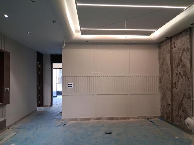 4 BHK Independent Builder Floor in Paschim Vihar for resale New Delhi. The reference number is 19229705