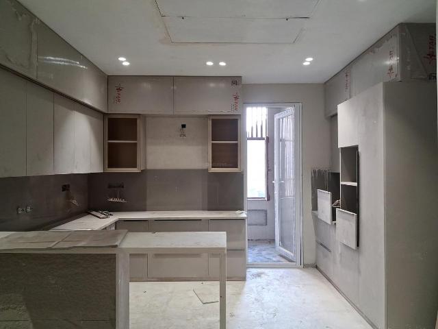 4 BHK Independent Builder Floor in Paschim Vihar for resale New Delhi. The reference number is 19283129
