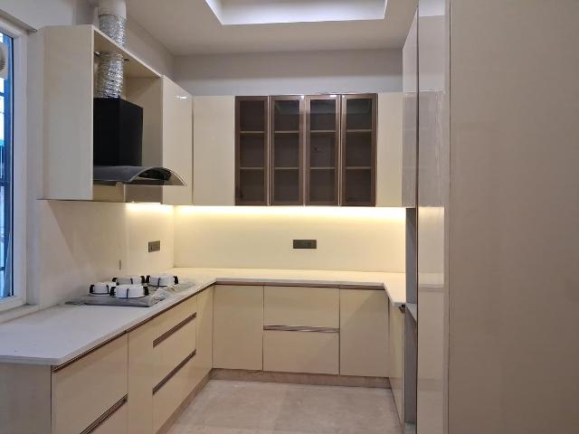 4 BHK Independent Builder Floor in Paschim Vihar for resale New Delhi. The reference number is 19313468