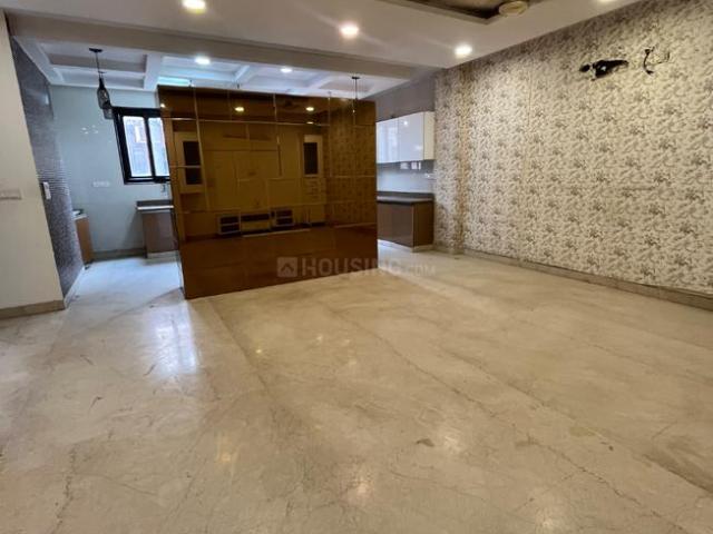 4 BHK Independent Builder Floor in Paschim Vihar for resale New Delhi. The reference number is 19345015