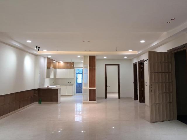 4 BHK Independent Builder Floor in Paschim Vihar for resale New Delhi. The reference number is 19360981