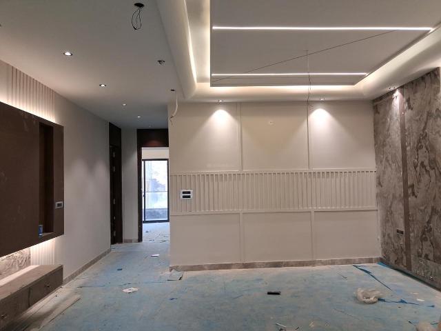4 BHK Independent Builder Floor in Paschim Vihar for resale New Delhi. The reference number is 19361000