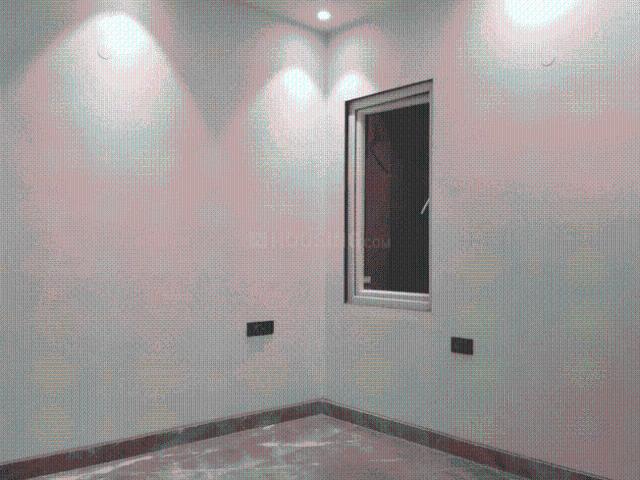 4 BHK Independent Builder Floor in Paschim Vihar for resale New Delhi. The reference number is 20528692