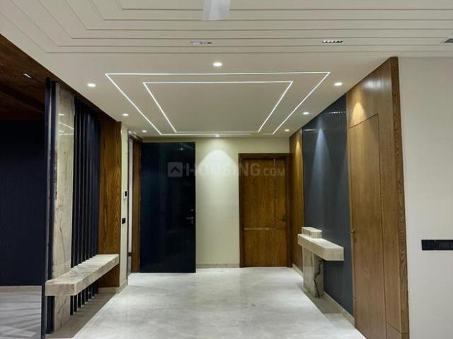 4 BHK Independent Builder Floor in Paschim Vihar for resale New Delhi. The reference number is 20559301