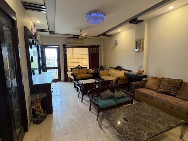 4 BHK Independent Builder Floor in Paschim Vihar for resale New Delhi. The reference number is 20642979