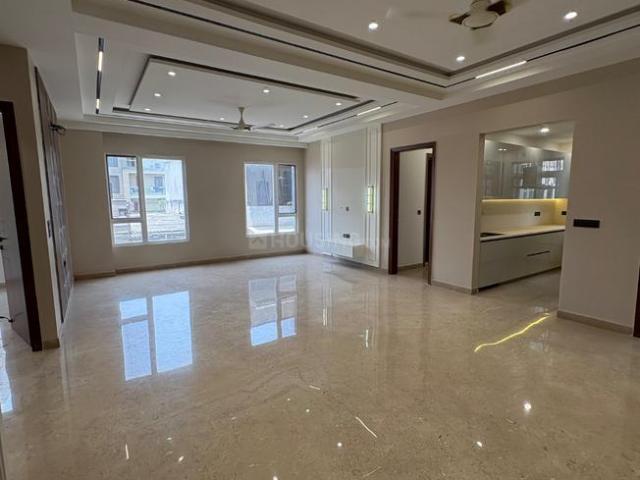 4 BHK Independent Builder Floor in Paschim Vihar for resale New Delhi. The reference number is 20643319