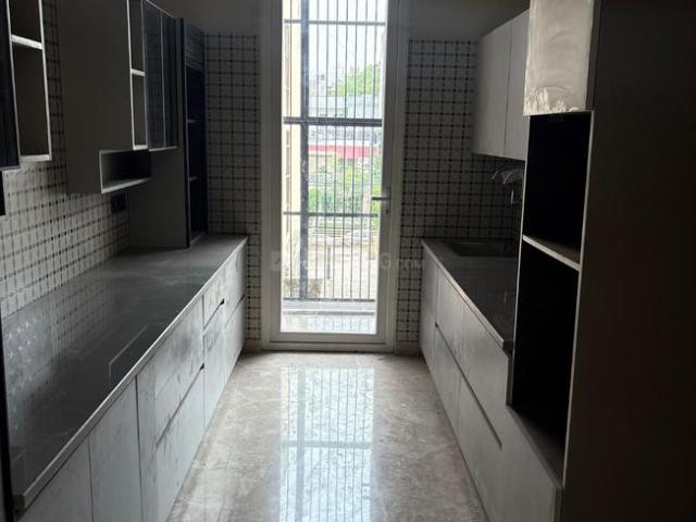 4 BHK Independent Builder Floor in Paschim Vihar for resale New Delhi. The reference number is 20646702