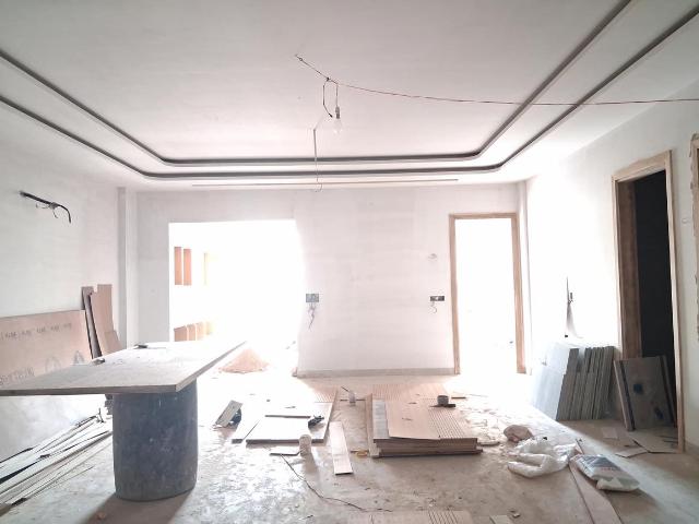4 BHK Independent Builder Floor in Paschim Vihar for resale New Delhi. The reference number is 20055632