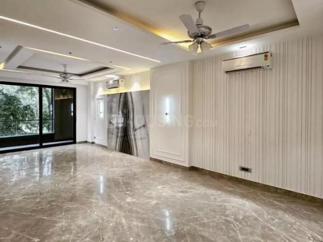 4 BHK Independent Builder Floor in Paschim Vihar for resale New Delhi. The reference number is 20068134