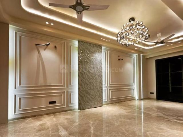 4 BHK Independent Builder Floor in Paschim Vihar for resale New Delhi. The reference number is 20075601